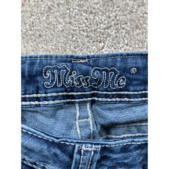 Miss Me Womens Size 28 Cuffed‎ Capri Jw5755P3 Thick Stitch Embellished - Picture 7 of 16